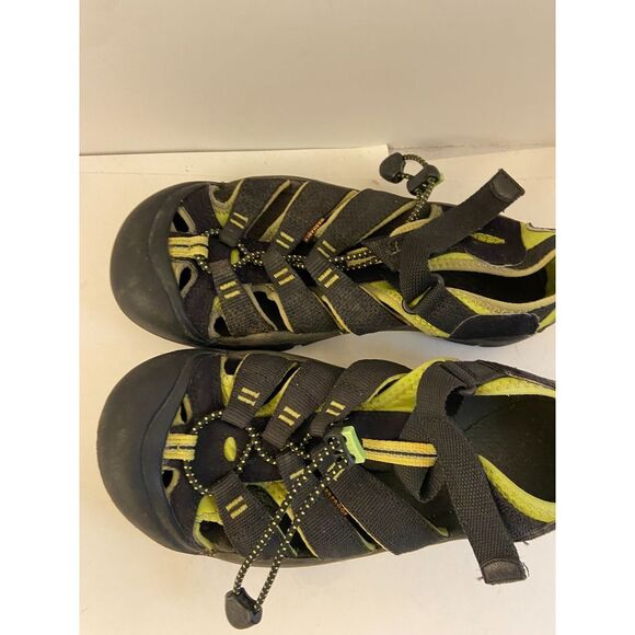 Keens Waterproof Hiking River Sandals Black Green size 6 - Picture 1 of 5